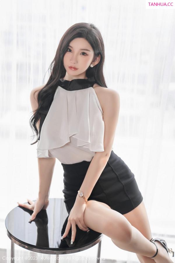 周于希dummy  [XiuRen]高清写真图 2023.03.17 No.6435 周于希Sally 美臀丝袜第17张图片